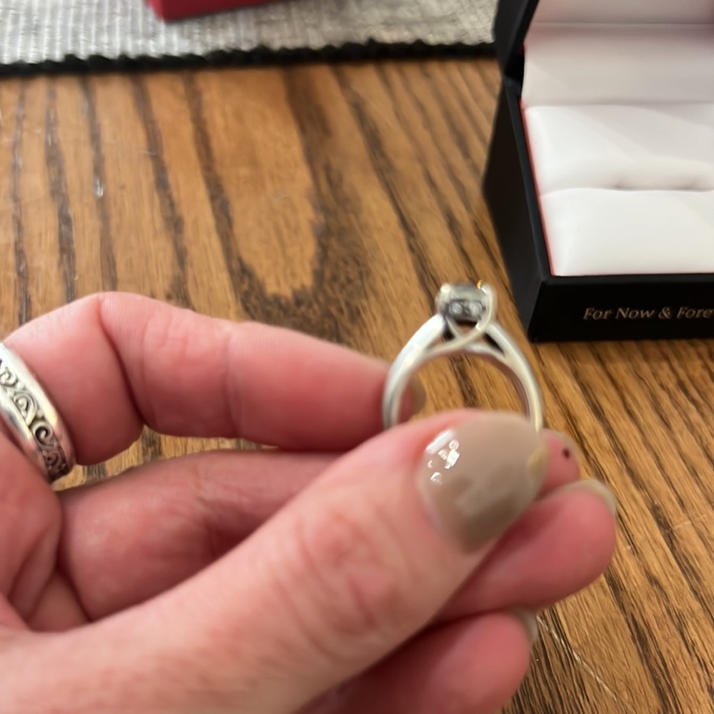 Diamond Engagement Ring - Picture 7 of 9